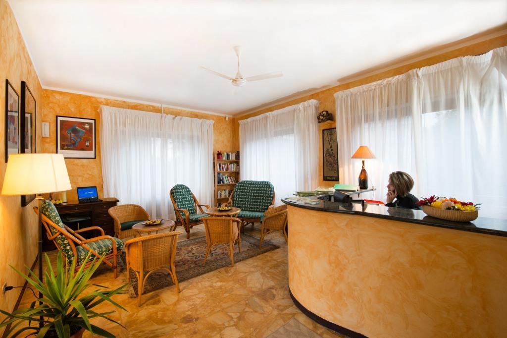 Hotel Elvezia Lake Maggiore Kültér fotó
